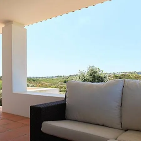 Martin Villa Óbidos